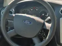 Używany Ford Focus 101 KM (74 kW) 2006 Srebrny Kombi