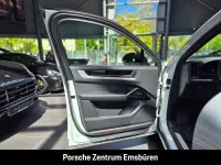 Gebraucht Porsche Cayenne E-Hybrid Coupe 470 PS (345 kW) 2024 Carraraweißmetallic SUV