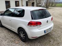 Gebraucht VW Golf VI Trendline 80 PS (58 kW) 2011 Weiß Kleinwagen