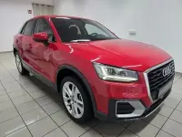 Używany Audi Q2 Design 150 KM (110 kW) 2017 Czerwony SUV