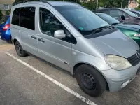 Gebraucht Mercedes Vaneo 107 PS (78 kW) 2005 Silber Van / Kleinbus