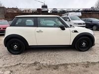 Gebraucht Mini ONE 75 PS (55 kW) 2012 Weiß Kleinwagen