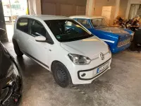 Gebraucht VW up! CLUB 68 PS (50 kW) 2015 Weiß Kleinwagen