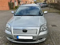 Gebraucht Toyota Avensis 116 PS (85 kW) 2005 Silber Kombi