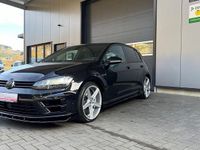 Gebraucht VW Golf VII Design 300 PS (220 kW) 2016 Schwarz Limousine