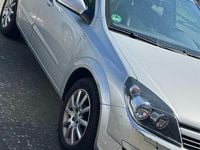 Usata Opel Astra 95 CV (69 kW) 2004 Argento Utilitaria