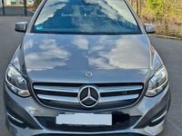 Gebraucht Mercedes B180 122 PS (89 kW) 2018 Grau Van / Kleinbus