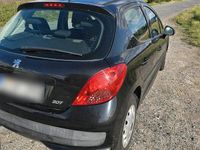 Gebraucht Peugeot 207 88 PS (64 kW) 2008 Schwarz Limousine