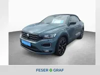 Gebraucht VW T-Roc Cabriolet R-line 150 PS (110 kW) 2022 Cactus green schwarz Cabrio