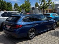 Gebraucht BMW 530 M Sport 286 PS (210 kW) 2021 Blau Kombi