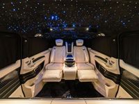 Gebraucht Mercedes V300 237 PS (174 kW) 2024 Schwarz Van / Kleinbus