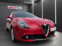 Gebraucht Alfa Romeo Giulietta 120 PS (88 kW) 2017 Rot Kleinwagen