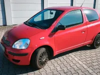 Gebraucht Toyota Yaris 68 PS (50 kW) 2004 Rot Kleinwagen