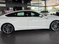 Gebraucht Audi A5 Sportback S-Line 163 PS (119 kW) 2022 Ibisweiss Kleinwagen