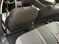 Gebraucht Peugeot 207 95 PS (69 kW) 2012 Grau Kleinwagen