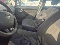 Usado Dacia Duster Lauréate 105 HP (77 kW) 2011 Branco SUV