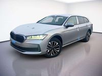 Neu Skoda Superb Selection 150 PS (110 kW) 2025 Aluminiumsilber Kombi