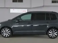 Gebraucht VW Touran Highline 150 PS (110 kW) 2025 Grau Van / Kleinbus