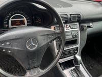 Gebraucht Mercedes C180 142 PS (104 kW) 2003 Silber Coupé