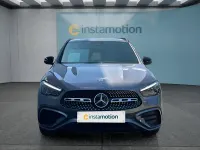 Gebraucht Mercedes GLA220 190 PS (139 kW) 2024 Grau SUV