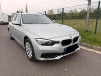 Gebraucht BMW 318 150 PS (110 kW) 2016 Silber Kombi