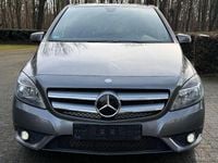 Gebraucht Mercedes B180 122 PS (89 kW) 2013 Grau Van / Kleinbus