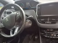 Gebraucht Peugeot 2008 Active 120 PS (88 kW) 2014 SUV