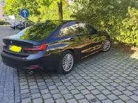 Gebraucht BMW 318 Sport Line 156 PS (114 kW) 2022 Schwarz Limousine