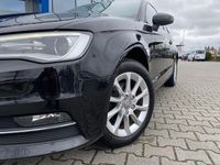 Gebraucht Audi A3 Attraction 110 PS (80 kW) 2016 Schwarz Limousine