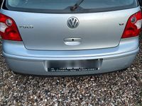 Gebraucht VW Polo 64 PS (47 kW) 2003 Silber Kleinwagen