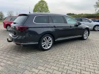 Gebraucht VW Passat Individual 218 PS (160 kW) 2021 Mangangrau metallic Kombi