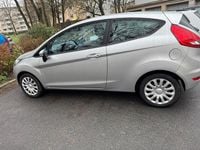 Gebraucht Ford Fiesta 97 PS (71 kW) 2009 Silber Kleinwagen