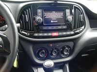 Gebraucht Fiat Doblò 95 PS (69 kW) 2021 Weiß Van / Kleinbus