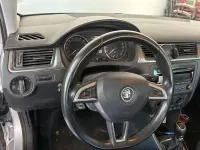 Gebraucht Skoda Rapid Active 90 PS (66 kW) 2015 Silber Kleinwagen