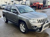 Gebraucht Jeep Compass 156 PS (114 kW) 2013 Grau SUV