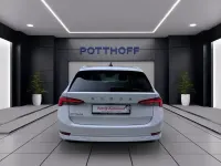 Gebraucht Skoda Octavia Style 150 PS (110 kW) 2023 Candyweiß Kombi