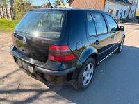 Second-hand VW Golf IV 105 CP (77 kW) 2000 Negru Hatchback