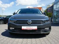 Gebraucht VW Passat Elegance 190 PS (139 kW) 2020 Uranograu Kombi