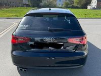 Gebraucht Audi A3 Ambiente 150 PS (110 kW) 2015 Schwarz Limousine