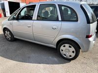 Gebraucht Opel Meriva 105 PS (77 kW) 2009 Silber Van / Kleinbus