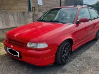 Gebraucht Opel Astra 150 PS (110 kW) 1995 Rot Limousine
