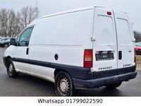 Gebraucht Peugeot Expert 94 PS (69 kW) 2006 Weiß Van