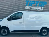 Gebraucht Opel Vivaro 121 PS (88 kW) 2018 Weiß Van / Kleinbus