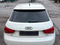 Gebraucht Audi A1 Ambition 86 PS (63 kW) 2012 Weiß Kleinwagen