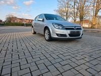Gebraucht Opel Astra 105 PS (77 kW) 2004 Silber Kleinwagen