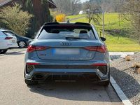 Gebraucht Audi RS3 Ambiente 400 PS (294 kW) 2023 Blau Limousine