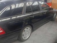 Gebraucht Mercedes C200 Classic 122 PS (89 kW) 2004 Schwarz Kombi