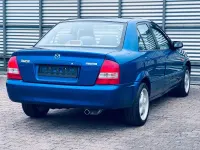 Gebraucht Mazda 323 98 PS (72 kW) 2001 Blau Limousine