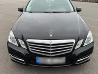 Gebraucht Mercedes E350 265 PS (194 kW) 2011 Schwarz Limousine