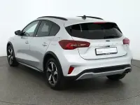 Second-hand Ford Focus Active 125 CP (91 kW) 2023 Argintiu Berlinǎ